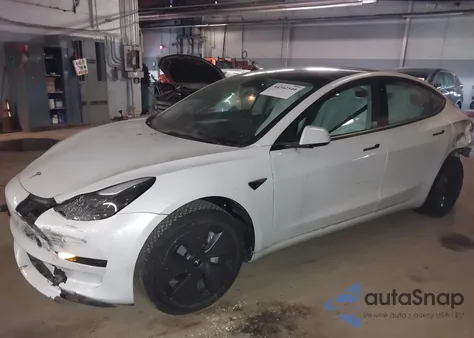2023 Tesla Model 3 Rear-Wheel Drive из США, поврежденный, VIN 5YJ3E1EA4PF680857
